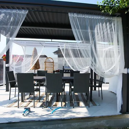 Pensjonat B&B Cadiroggio *